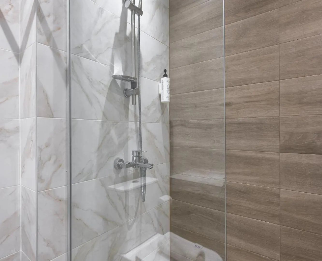 Nexia, Nilie Hospitality Mgmt Apartment Thessaloniki